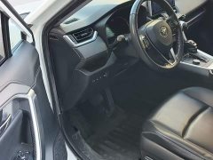 Toyota RAV4 Rongfang 2.0L CVT four-wheel drive premium version - фото 8