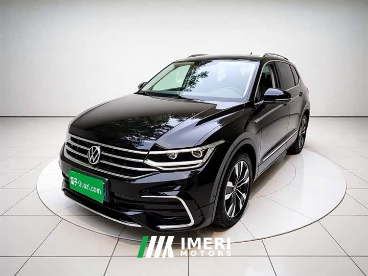 Volkswagen Tiguan L 330TSI automatic two-wheel drive R-Line version - автомобиль из Китая