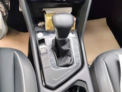 Volkswagen Tiguan L 330TSI automatic two-wheel drive R-Line version - фото 15