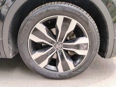 Volkswagen Tiguan L 330TSI automatic two-wheel drive R-Line version - фото 8