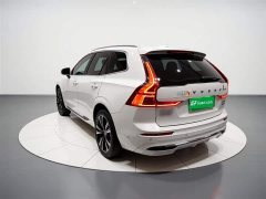 Volvo XC60 Recharge T8 AWD Long Range Plus Luxury - фото 4