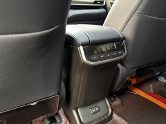 Toyota Highlander 2.5L intelligent electric hybrid dual-engine four-wheel drive premium version 7 seats - фото 13
