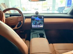 NIO ET5T 75kWh Touring - фото 8