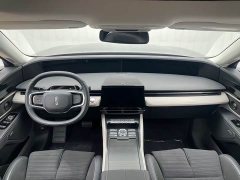 Lynk & Co Voyager 2.0T four-wheel drive Zunrui hybrid version - фото 6