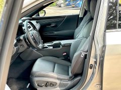 Lexus ES 200 Excellence Edition - фото 6