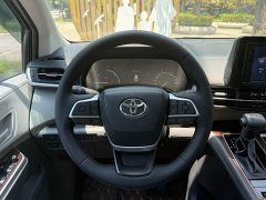 Toyota SIENNA 2.5L Hybrid Comfort Edition - фото 13