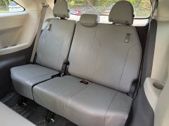 Toyota SIENNA 2.5L Hybrid Comfort Edition - фото 15