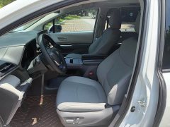 Toyota SIENNA 2.5L Hybrid Comfort Edition - фото 5