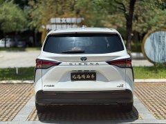 Toyota SIENNA 2.5L Hybrid Comfort Edition - фото 8