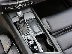 Volvo XC60 T5 four-wheel drive Zhiyuan Sport Edition - фото 14