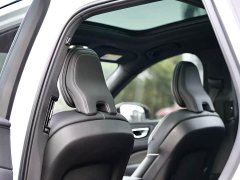 Volvo XC60 T5 four-wheel drive Zhiyuan Sport Edition - фото 4