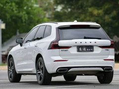 Volvo XC60 T5 four-wheel drive Zhiyuan Sport Edition - фото 8