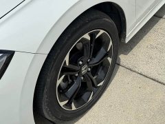 Honda Civic 2022 240TURBO CVT combustion version - фото 5