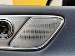Lynk & Co Century 2.0T four-seater private version - фото 7