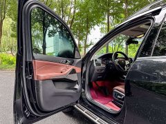 BMW X7 xDrive40i Leading Luxury Package - фото 12
