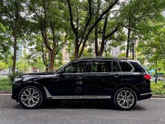 BMW X7 xDrive40i Leading Luxury Package - фото 3