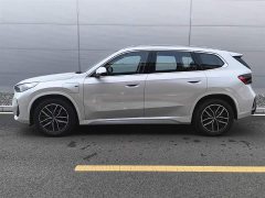 BMW iX1 eDrive25L M Sports Package - фото 5