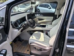 Denza D9 DM-i 980 four-wheel drive flagship - фото 3