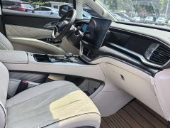 Denza D9 DM-i 980 four-wheel drive flagship - фото 4