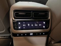 Li Auto Ideal i6 four-wheel drive standard version - фото 7