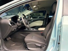 Lynk & Co Weilan 6 plug-in hybrid interconnected fashion - фото 11