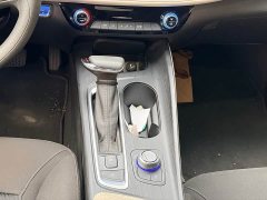 Lynk & Co Weilan 6 plug-in hybrid interconnected fashion - фото 18