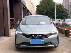 Lynk & Co Weilan 6 plug-in hybrid interconnected fashion - фото 2