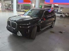 BMW X7 2024 xDrive40i Leading Luxury Package - фото 1