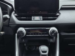 Toyota RAV4 2024 2.0L CVT 2WD Urban Edition - фото 16