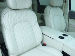 Voyah Lantu Dreamer PHEV four-wheel drive flagship Kunpeng version - фото 10