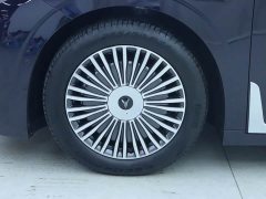 Voyah Lantu Dreamer PHEV four-wheel drive flagship Kunpeng version - фото 4