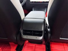 Tesla Model 3 standard range rear drive upgraded version 3D6 - фото 17
