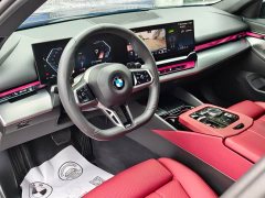 BMW 5 Series (Imported) 2024 530i Leading M Sports Package - фото 8