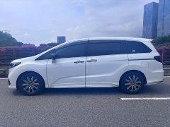 Honda Odyssey 2022 2.0L e:HEV Rui Enjoy Edition - фото 3