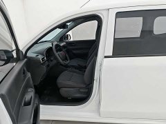 Wuling Hongguang New Energy 2024 Pure Electric Version 300KM Standard Type - фото 9