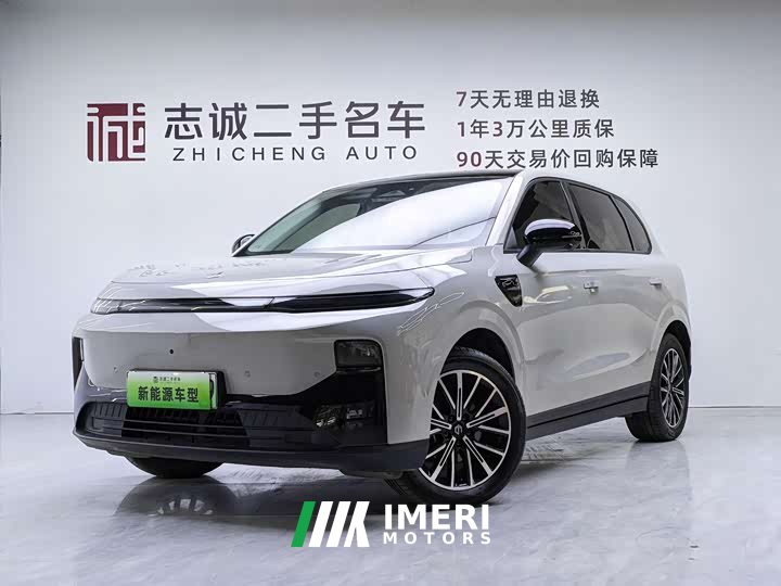 Leapmotor B10 510 Yuexiang Edition - автомобиль из Китая