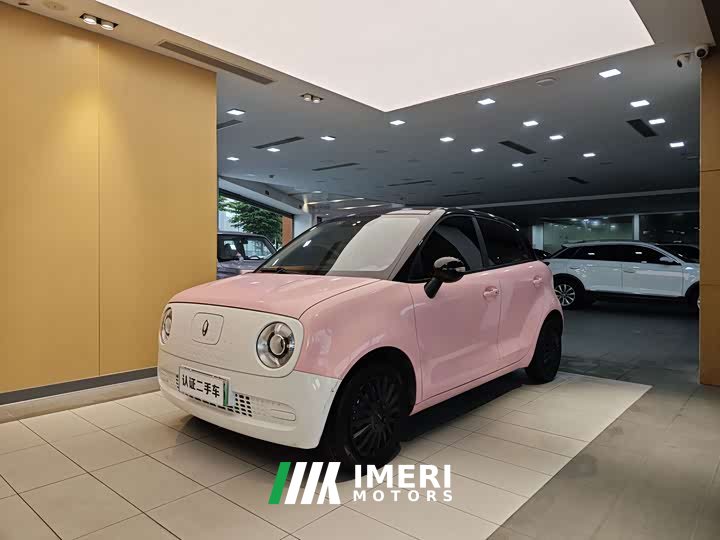 ORA Black Cat 301km Cute Pet Edition - автомобиль из Китая