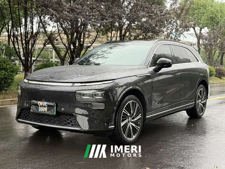 Xpeng G9 702 Max - автомобиль из Китая