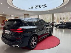 BMW X5 2023 xDrive 30Li Exclusive M Sports Night Package - фото 4