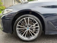 BMW 5 Series 530Li Leading M Sports Package - фото 4