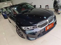 BMW 3 Series 320Li M Sport Package - фото 3