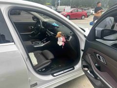 BMW 3 Series 320Li M Sport Package - фото 4