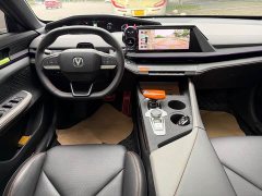 Changan UNI-V 1.5T Smart Pilot Edition - фото 10