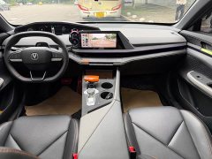 Changan UNI-V 1.5T Smart Pilot Edition - фото 8
