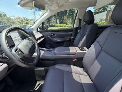 Lynk & Co Leapmoo C16 Pure Electric 520 Smart Edition - фото 5