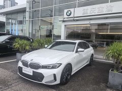 BMW 3 Series 325i M Sports Package - фото 1