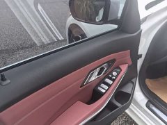 BMW 3 Series 325i M Sports Package - фото 6