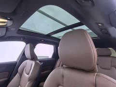 Volvo XC60 B5 four-wheel drive Zhiyuan luxury version - фото 20