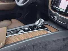 Volvo XC60 B5 four-wheel drive Zhiyuan luxury version - фото 6
