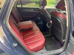 Hongqi H5 2.0T automatic smart connected flag version - фото 8